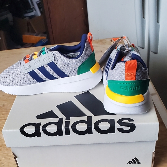 Adidas - Picture 5 of 9